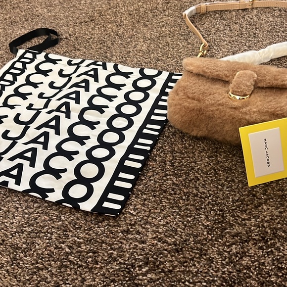 Marc Jacob - Picture 3 of 3